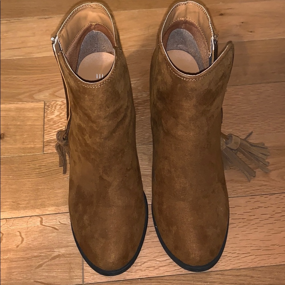 Camel Esprit Booties